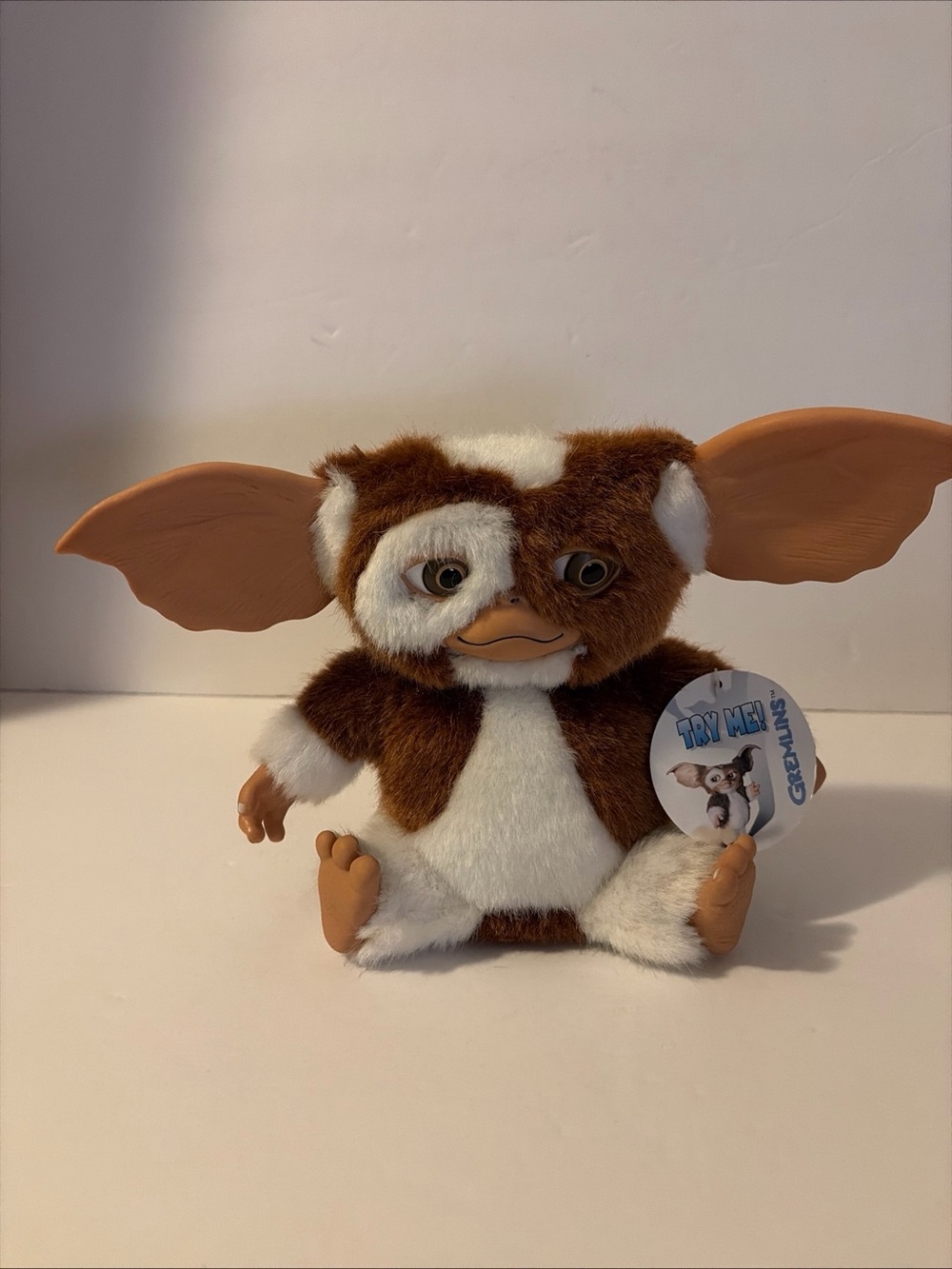 NECA |MOGWAI Gremlins| Dancing and Singing Gizmo 6" Plush Brand NWT